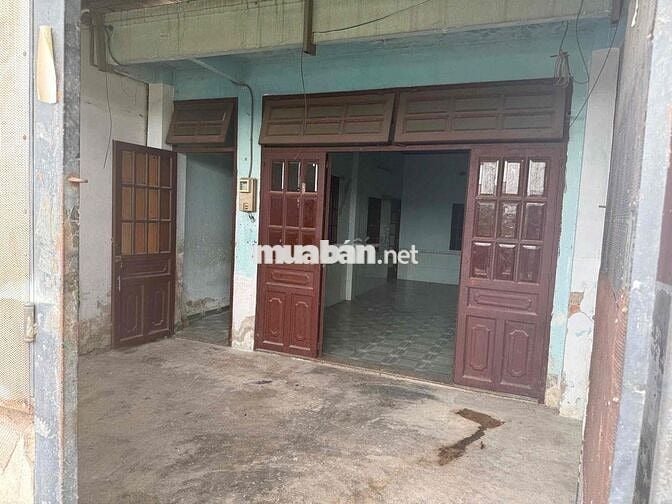 Nhà nguyên căn hẻm mặt tiền kênh tham lương  100m2 (chính chủ )