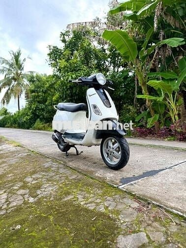 -Vespa Lx 125 Dáng Sang Trọng Máy Êm