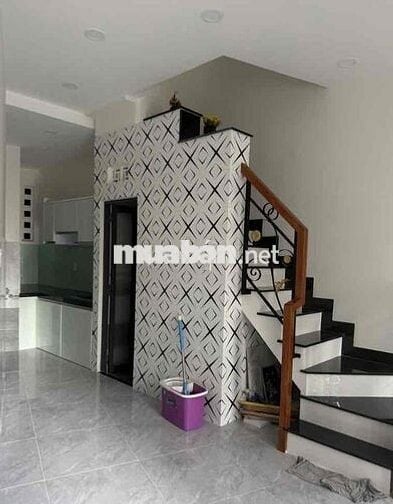 Nhà MT đường Năm Châu gần ngã tư bảy Hiền, P11, Tb