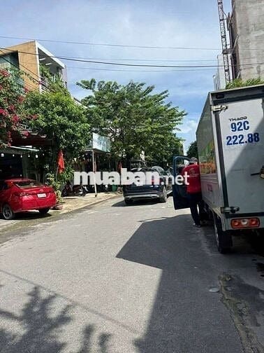 Cần bán cặp đất .Dường nguyễn minh chấn .Sau đại học duy tân