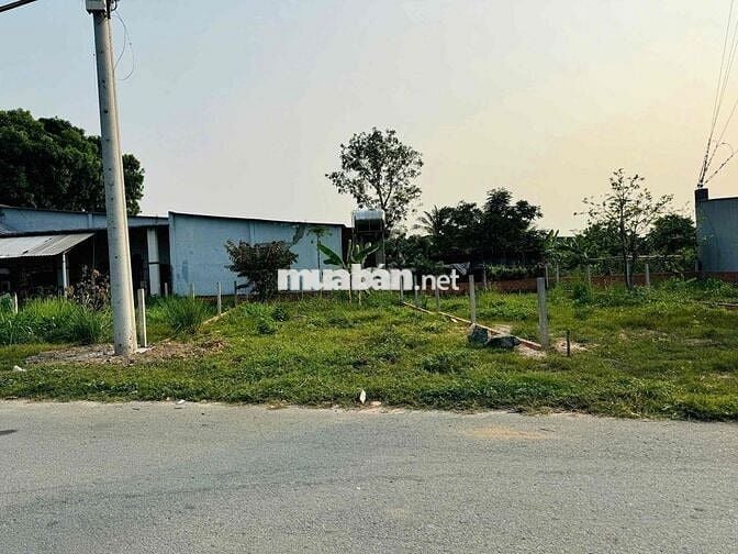 Bán gấp trong tuần miếng đất ngộp