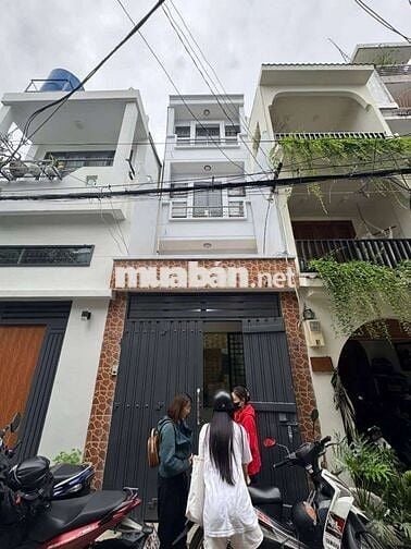 Nhà 4 lầu, 5phòng ngủ, Hẻm xe hơi Huỳnh Văn Bánh chỉ 16 triệu/tháng