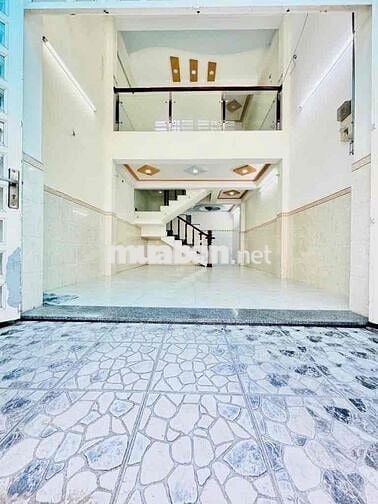 CẦN BÁN NHÀ NGUYỄN TƯ GIẢN P12GV- 4 LẦU DTSD 115M2