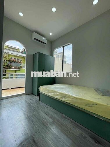 QUẬN 10- 2 PHÒNG NGỦ BAN CÔNG - GẦN VẠN HẠNH MALL, ĐH Y PHẠM NGỌC THAC