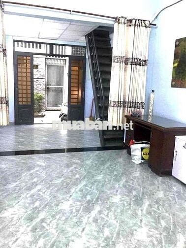 Cho thuê nguyên căn 9triệu ngay trung tâm q3 thuận tiện đi lại