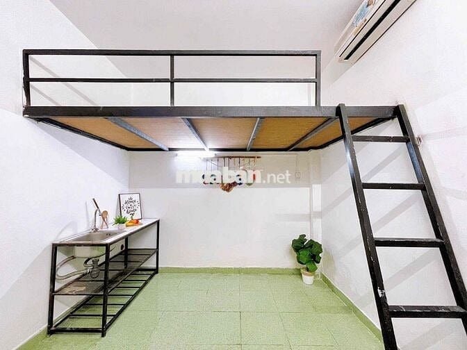 TRỐNG LẠI PHÒNG CÓ GÁC SẴN MÁY LẠNH NGAY MÃ LÒ - LÊ VĂN QUỚI - VHU