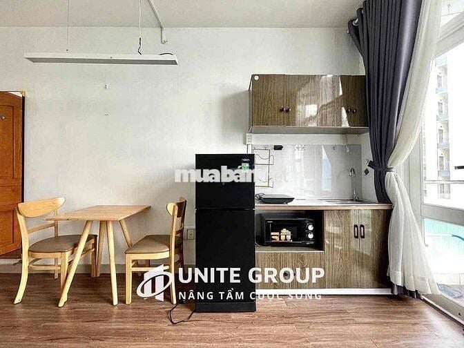 CĂN HỘ BAN CÔNG FULL NỘI THẤT QUẬN 3 GẦN VINCOM PLAZA 3 THÁNG 2