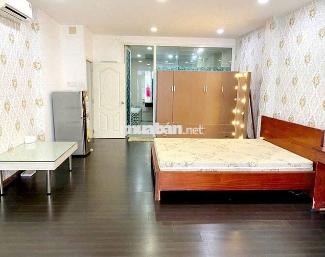 Phòng Máy Lạnh ~30Mv, Toilet riêng, bancol, thuận tiện Livestream