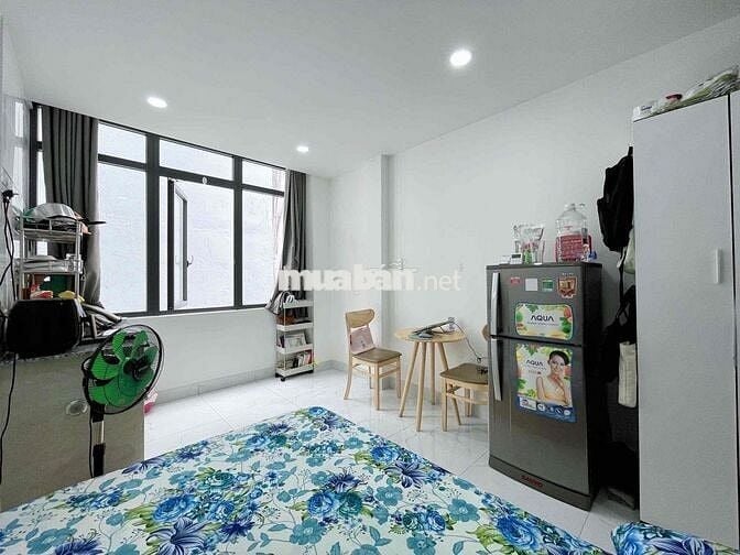 Căn Hộ Dịch Vụ mặt tiền Thích Quảng Đức, Phú Nhuận