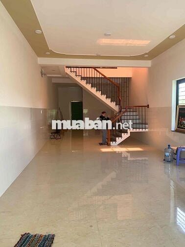 Cho thuê mặt bằng tầng 1, rộng rãi thoải mái làm văn phòng kinh doanh