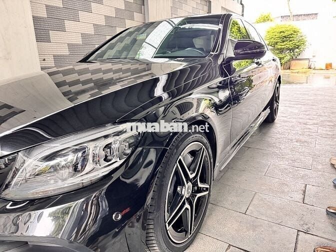 Mercedes Benz C Class 2019 C 300 AMG - 91000 km