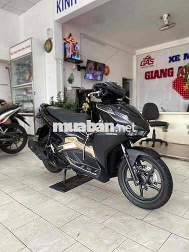 Honda Air Blade 125 đk 2020 màu đen nhám BSTP