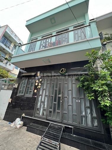 Bán nhà Ngang 5,3m- 2 Tầng- Khu Nguyễn Gia Trí nối dài.