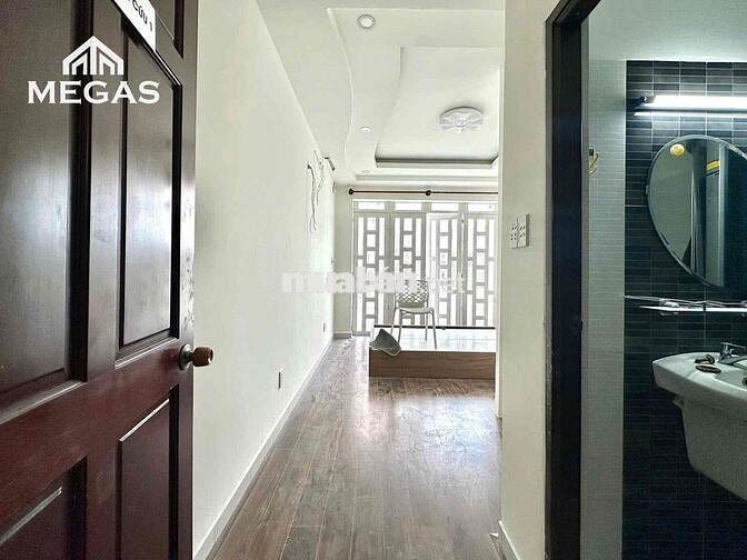 TÁCH BẾP FULL NT SIÊU THOÁNG GẦN ĐẦM SEN - ĐH VĂN HIẾN