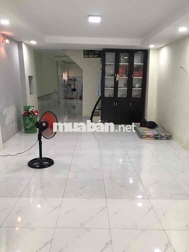 NHÀ LẦU CHỈ 3,8 TỶ NGAY QL1A GẦN NGÃ TƯ GA HXH AN PHÚ ĐÔNG GIÁP GÒ VẤP