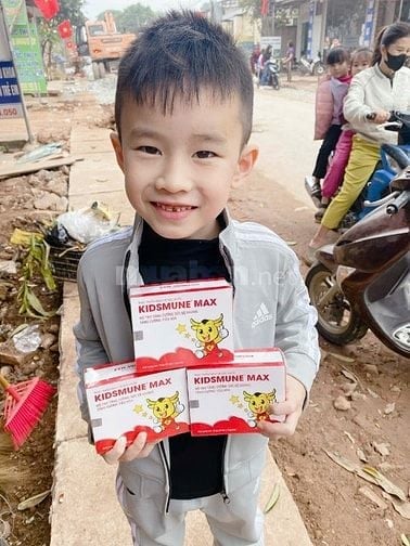 PHỤ BÁN HÀNG MỸ PHẨM THIÊN NHIÊN, ĐỒ CHO MẸ VÀ BÉ