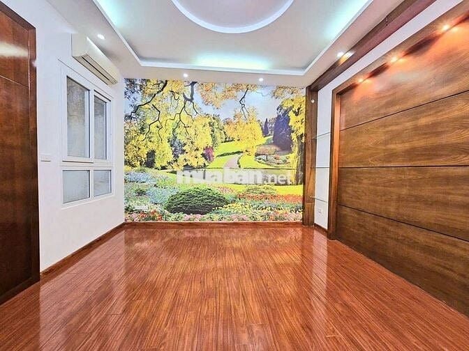 BÁN NHÀ PHẠM TUẤN TÀI – SIÊU PHẨM PHÂN LÔ – 3 LÀN Ô TÔ – VỈA HÈ 5M