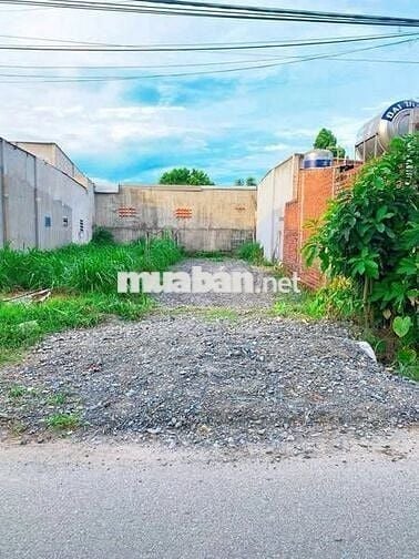 Giao tay gấp lô đất 180m2 ngay tại TT Củ Chi chỉ với 600tr