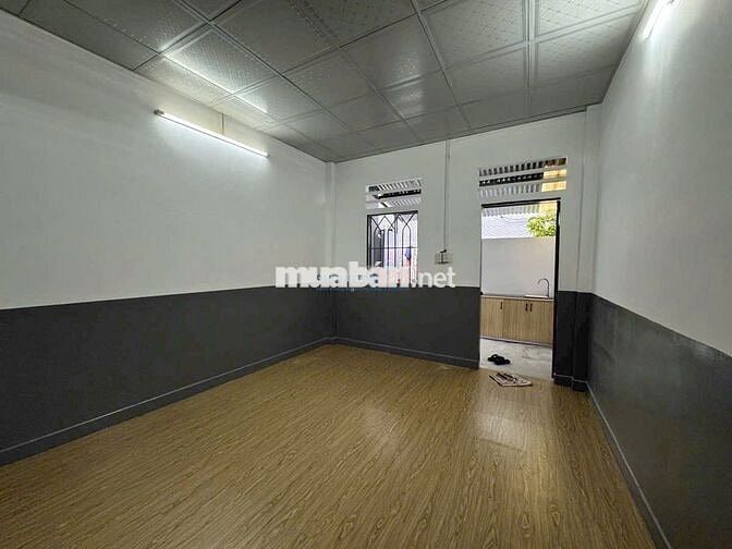 Cho Thuê Nhà Nguyên Căn Hẻm 5/99 Nơ Trang Long. Giá 8Tr
