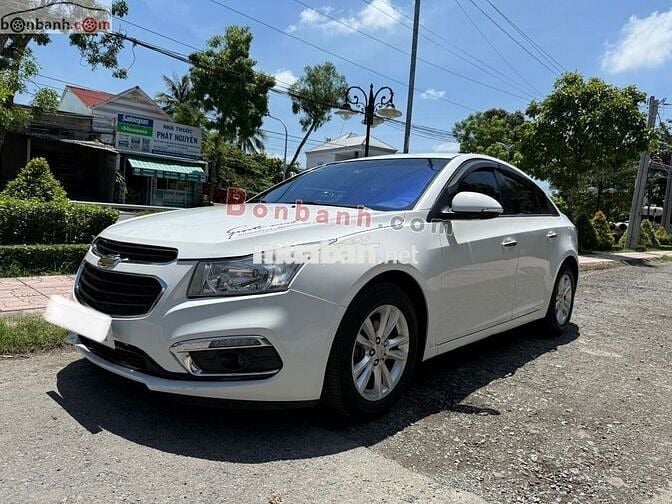 Chevrolet Cruze LT 1.6L 2017 - 252 Triệu
