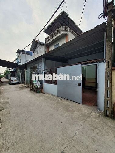 Bán đất tặng nhà 83m,ngõ thông 4m Ôtô vào,cách QL6 bxe YÊN NGHĨA 10P