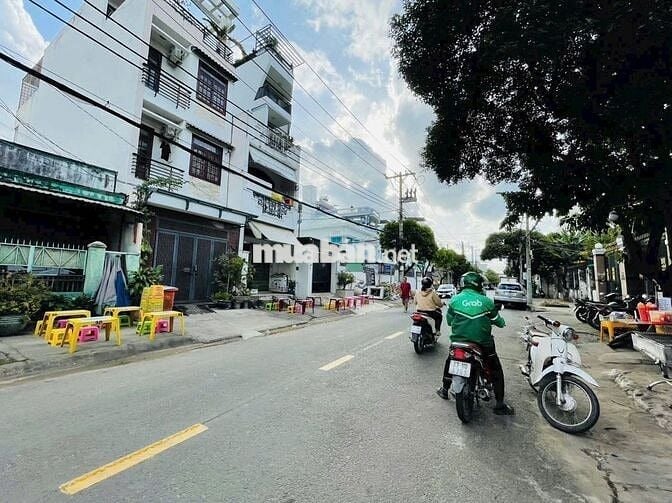 HÀNG NGON-GIÁ TỐT ĐẤT ĐẸP THỔ CƯ MẶT TIỀN XÂY DỰNG TỰ DO GẦN GA METRO