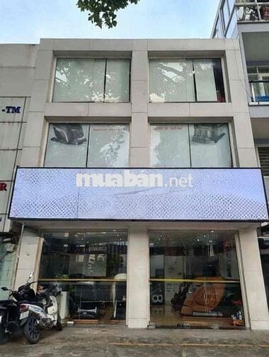 Cho thuê nhà Mặt Tiền Kinh Doanh 7x6 Trệt 2 lầu Quận 1