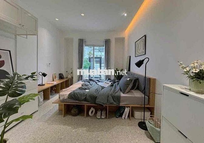 Căn Hộ Full Nội Thất Ban Công Giáp Q1 Ngay Lê Văn Duyệt