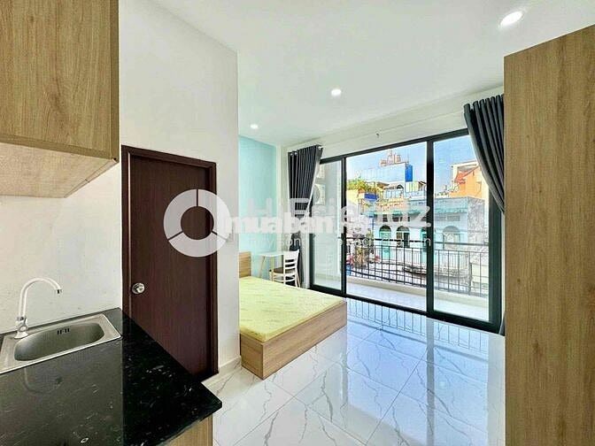 Căn Hộ Bancol Thang Máy Full Nội Thất Rộng 30m2 Gần Bigc Tô Hiến Thành