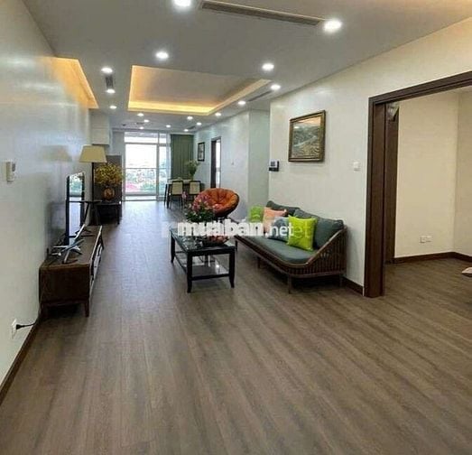 GĐ CẦN BÁN CC CAO CẤP Ở TT BA ĐÌNH. LÊ TRỰC