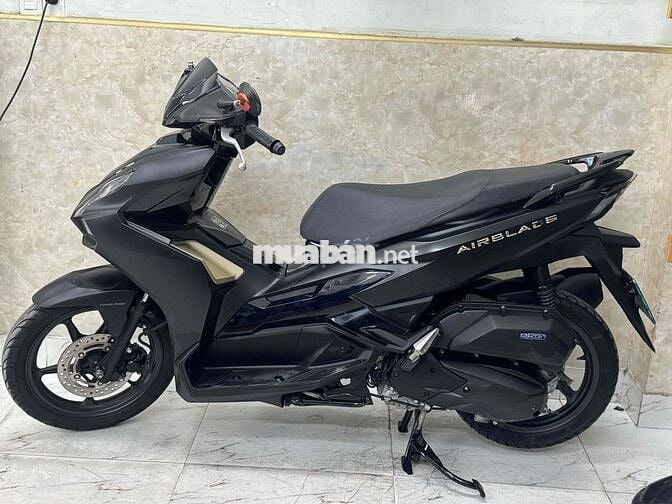 AB 125 mẫu 4val đời 2024 đen mù 43AE-015.55