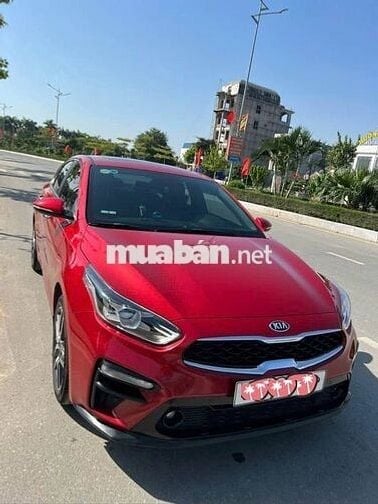 bán xe Kia Cerato 2.0AT 2022 màu đỏ