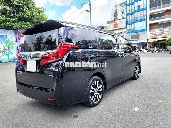 Toyota Alphard 2020 - màu đen - 67000 km