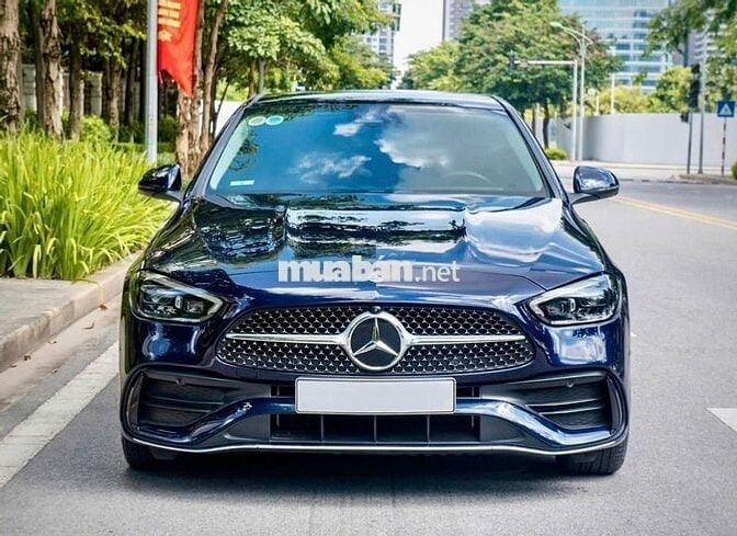 Mercedes Benz C300 Allnew - 32000 km