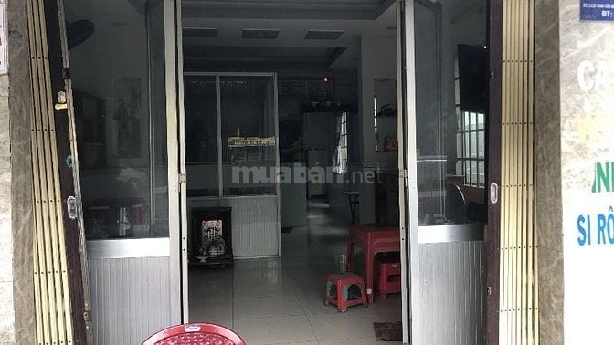 Chính chủ bán nhà đường Phan văn Mảng bến lức
