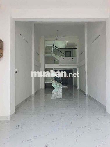 Cho thuênhaf MTKD Phạm Văn Chí P4 Q6