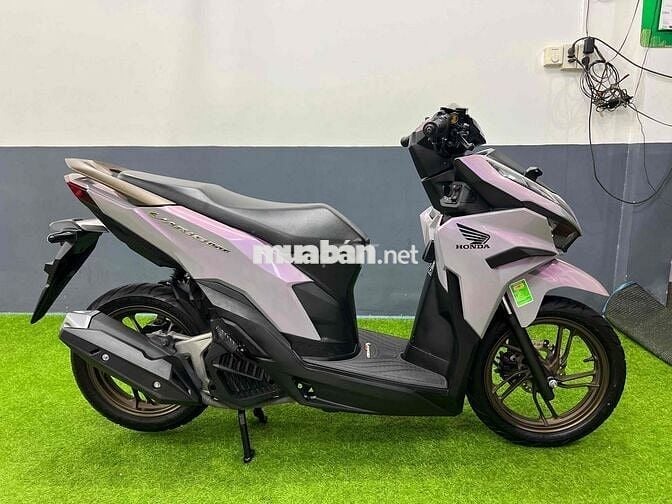Vario 2024 lướt 2000km khoá Smartkey