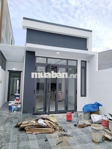 CẦN BÁN GẤP TRONG THÁNG NHÀ CẤP 4 GẦN TRẠM THU PHÍ BỬU LONG