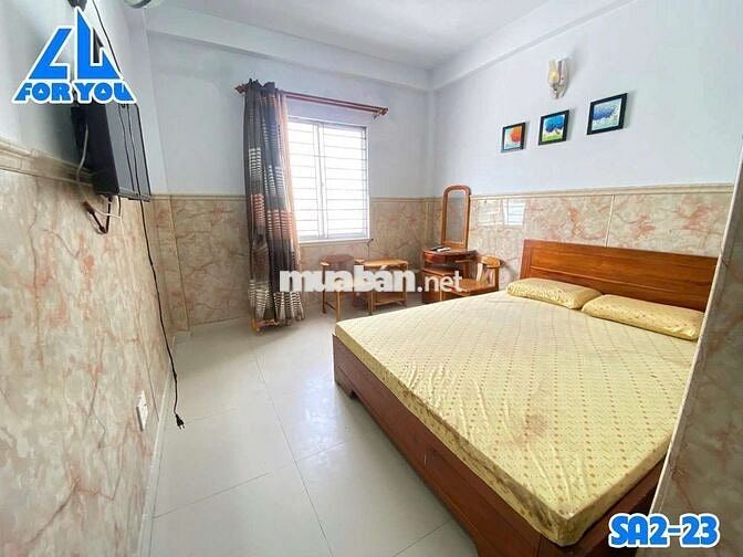 Phòng cửa sổ full nội thất gần CVPM Quang Trung