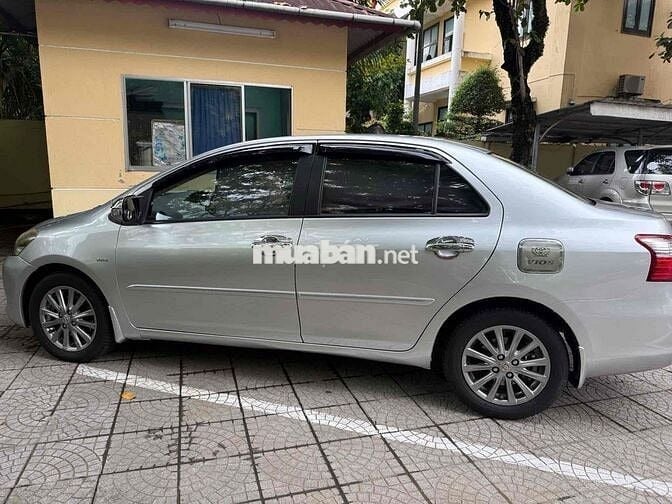 gia đình mua xe mới cần bán Vios 2012 số sàn