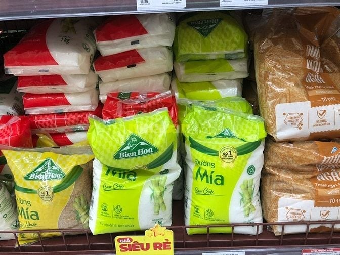 Cửa hàng cần bổ xung 4 bạn NVBH 