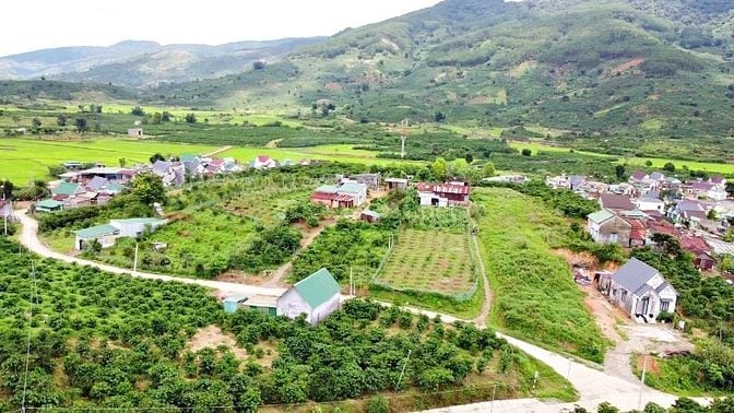 Đất nền cực đẹp, gần hồ Kala, view ruộng, đồi thông, giá rẻ.
