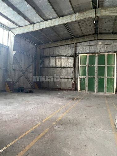 Cho thuê kho mặt tiền: Nguyễn Văn Quỳ Quận 7_Diện tích: DT: 860m2