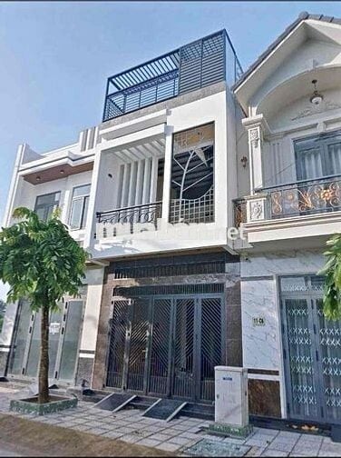 NGÂN HÀNG THANH LÝ NHÀ GIÁ RẺ 740triey