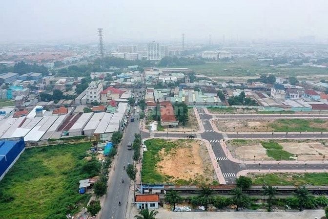 NGAY MỸ PHƯỚC 1 GIÁ 15 TRIỆU/M2 TỔNG 1TỶ2 SỞ HỮU ĐẤT ODT TP HCM MẶT TI