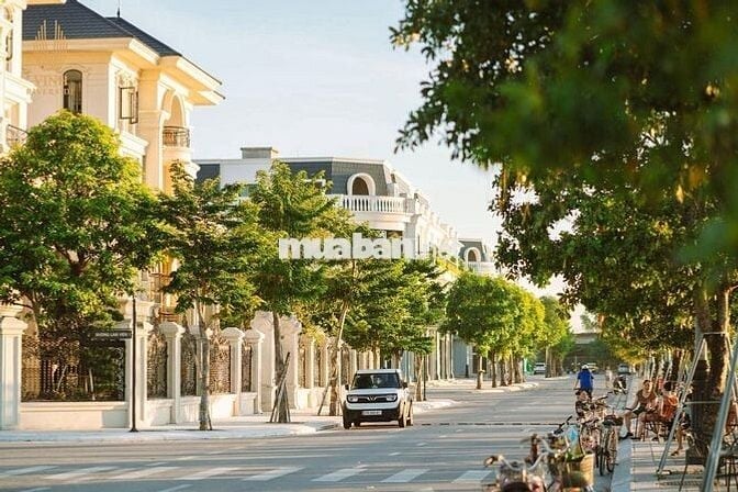 Biệt thự - Vinh riverside - mặt hướng sông Lam, Lưng tựa núi Quyết