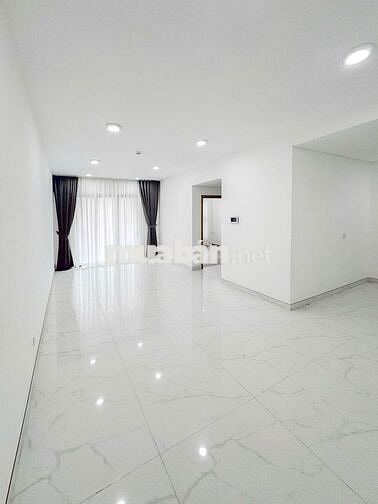 Cho thuê nhanh căn hộ Diamond Alnata giá siêu tốt ,nhà nội thất cơ bản