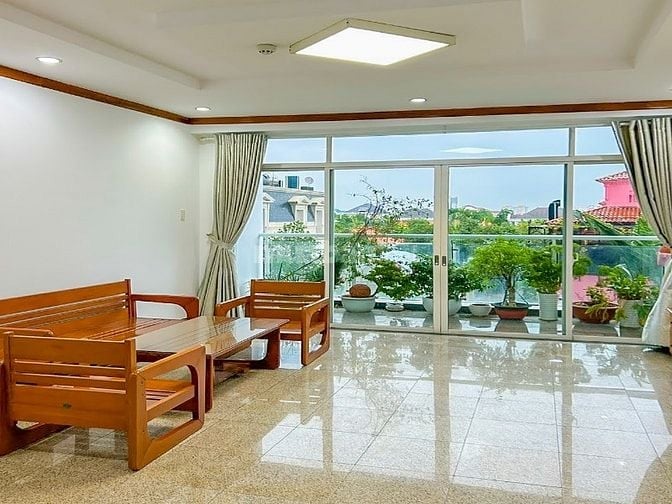 Căn hộ bán tại Hoàng Anh Riverview Thảo Điền gồm 4 phòng ngủ 157m2