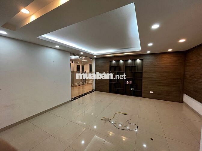 Cho thuê văn phòng tại Ngõ 7, Đường Vạn Xuân, Hoài Đức, 15 triệu,150m2