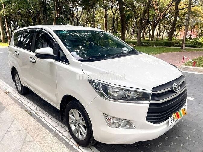 Bán INNOVA 2019 2.0E chính chủ xe gia đình: 405TR